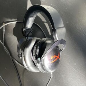 HyperX Cloud II Gaming Headset (Wired – Black/Red)